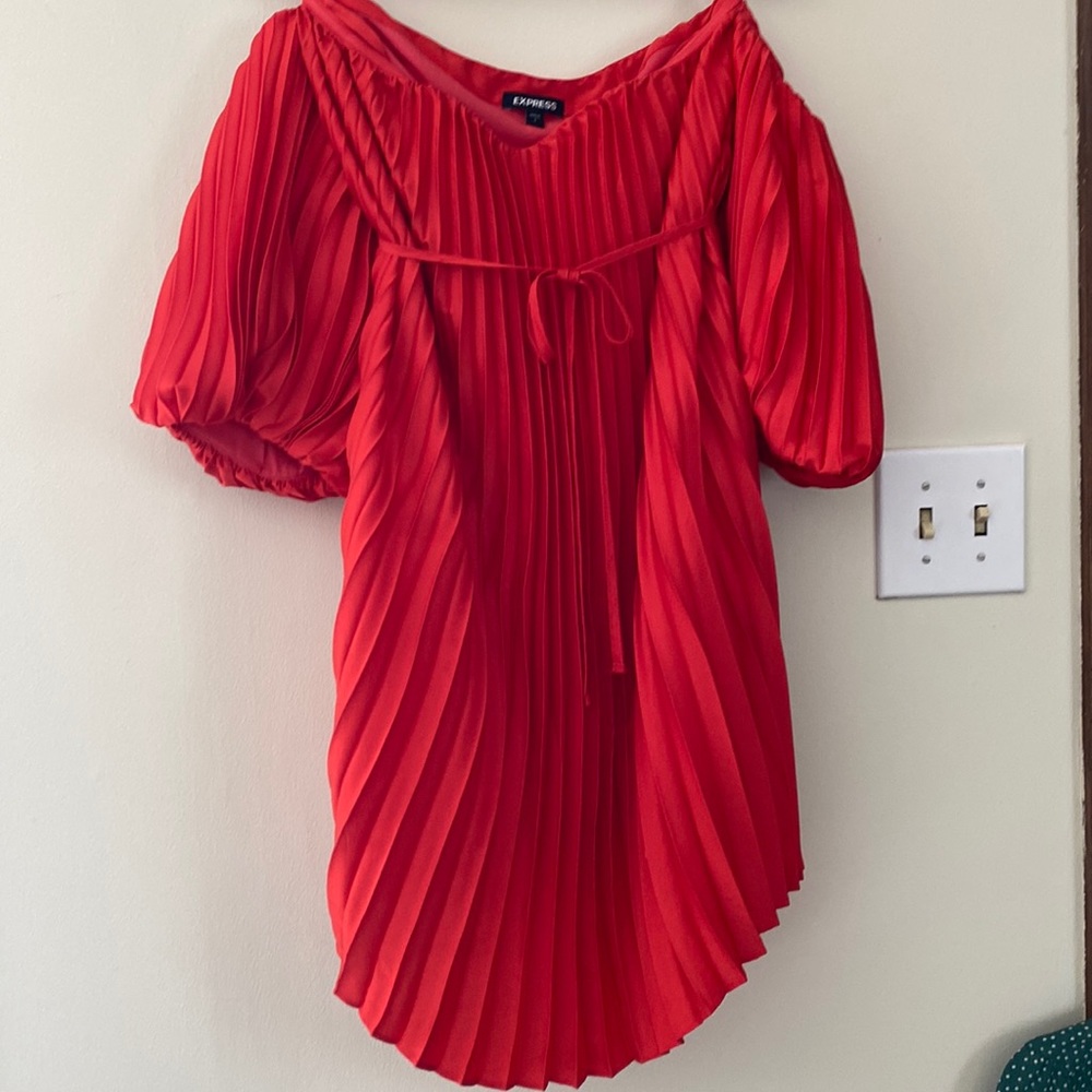 Red Express Dress with Puff Sleeves